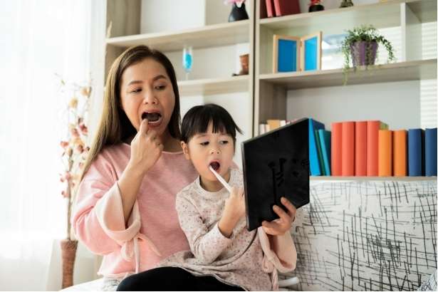 A Step-by-Step Guide to Teaching Good Brushing Habits to Your Kids