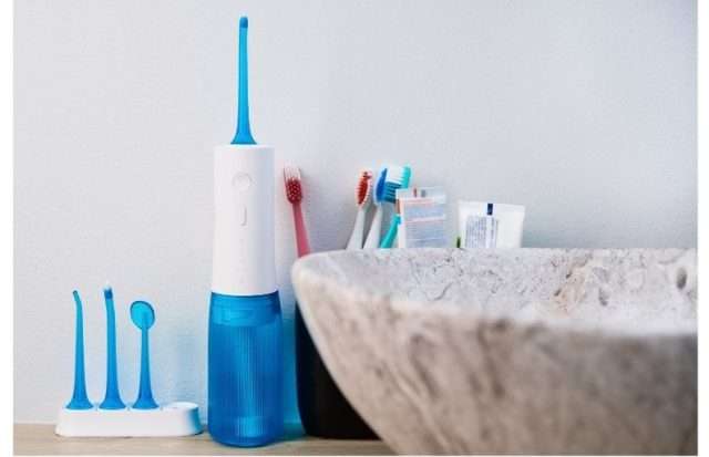 Flossing vs. Water Flossing